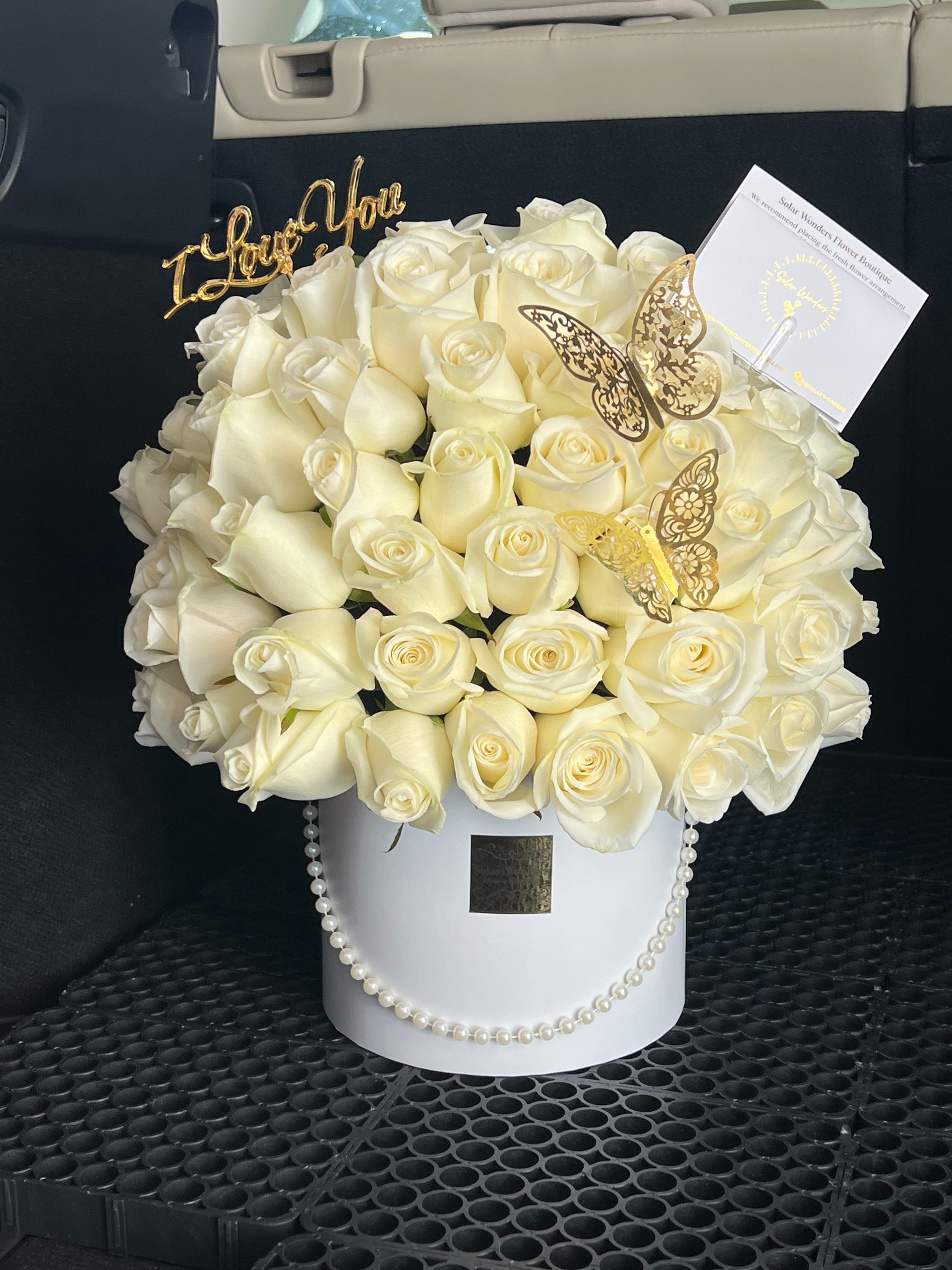 Rose Gift Boxes | Solar Wonders Flower Boutique Rose Gift Boxes | Solar Wonders Flower Boutique
